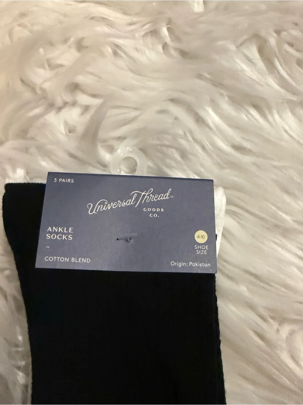 Universal Thread Women’s Ankle Socks 3 Pack Size 4-10 Black Gray White NWT